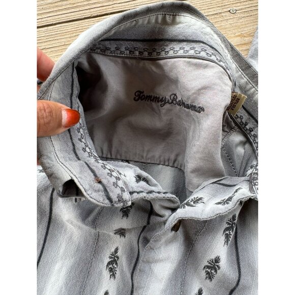 Tommy Bahama Long Sleeve Gray Black Striped Silk Button Up Shirt Mens Medium - Picture 6 of 7